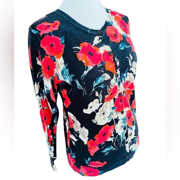 Garnet Hill 100% Merino wool floral button front cardigan sweater size Small. - Picture 3 of 8